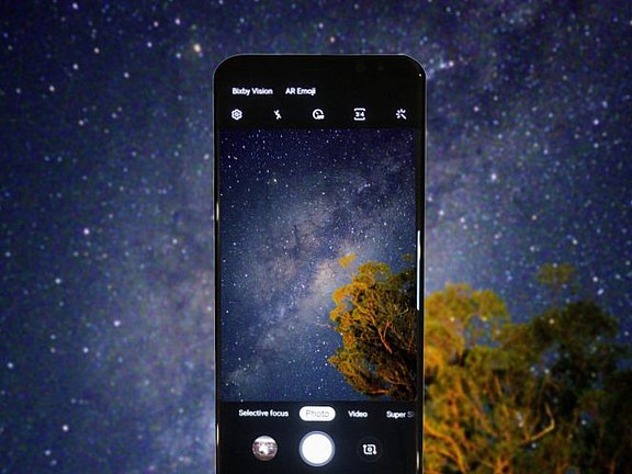 Guide-to-Smartphone-Astrophotography.jpg  